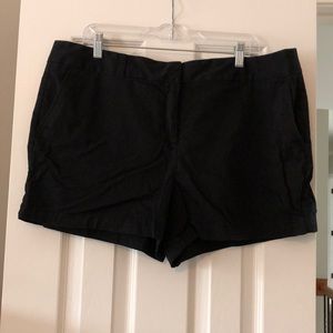 Loft outlet black 4 inch short size 16
